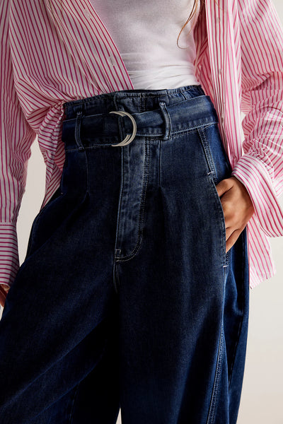 The Amsterdam High-Rise Barrel Jeans